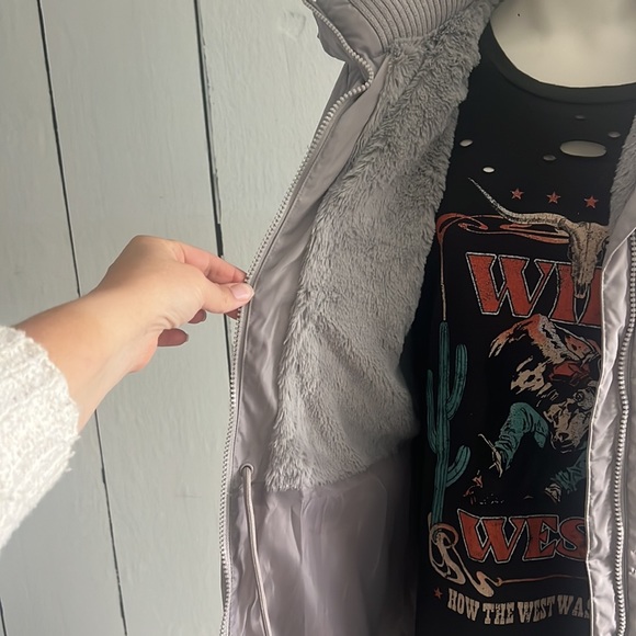 Knee length puffer jacket L - Picture 3 of 6